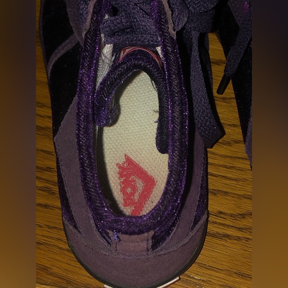 Pony Purple Velvet Sneakers. Size 7.5 - Picture 8 of 12